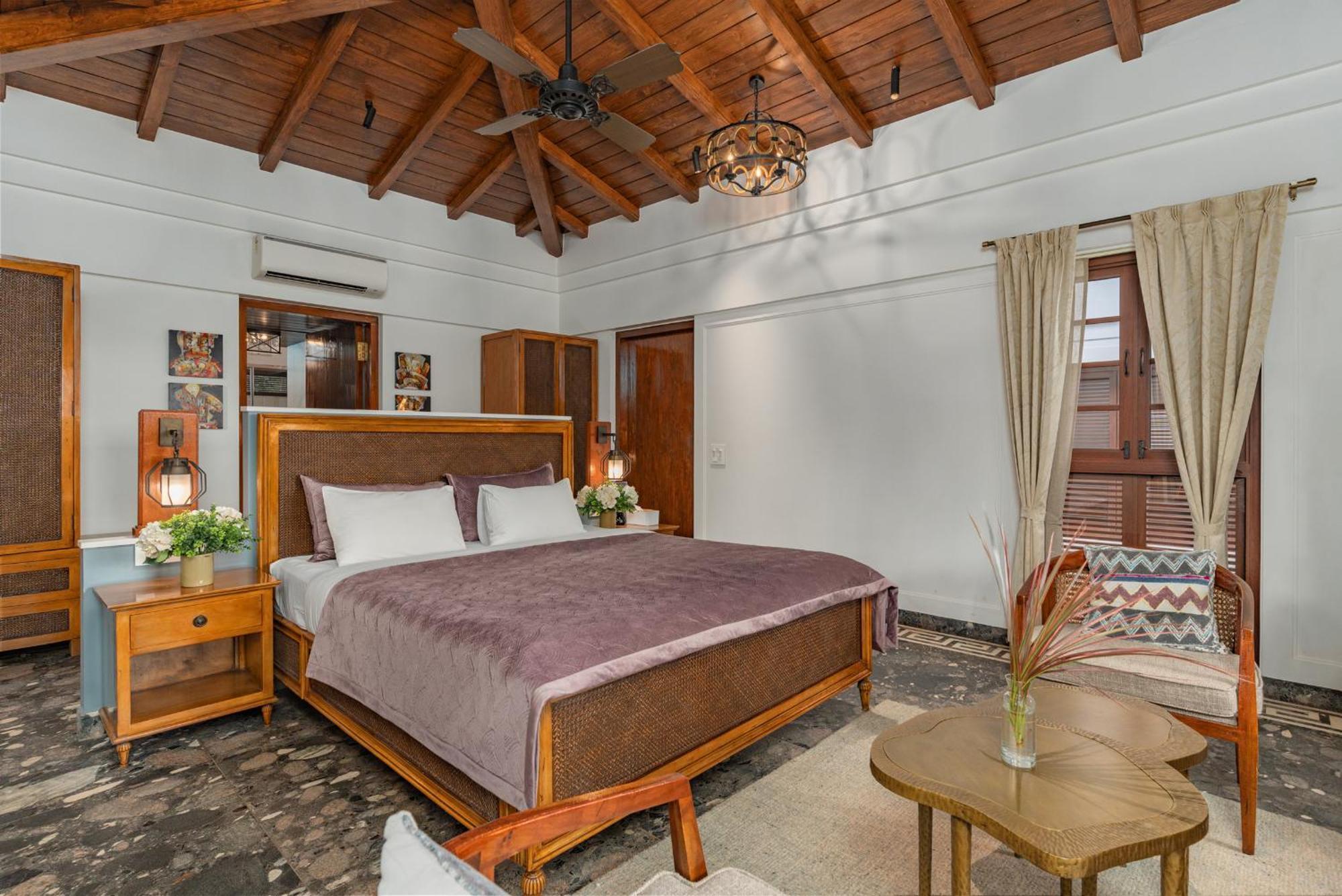 Azara Beach House - 5 Bhk Designer Villa, Candolim Beach Exterior foto